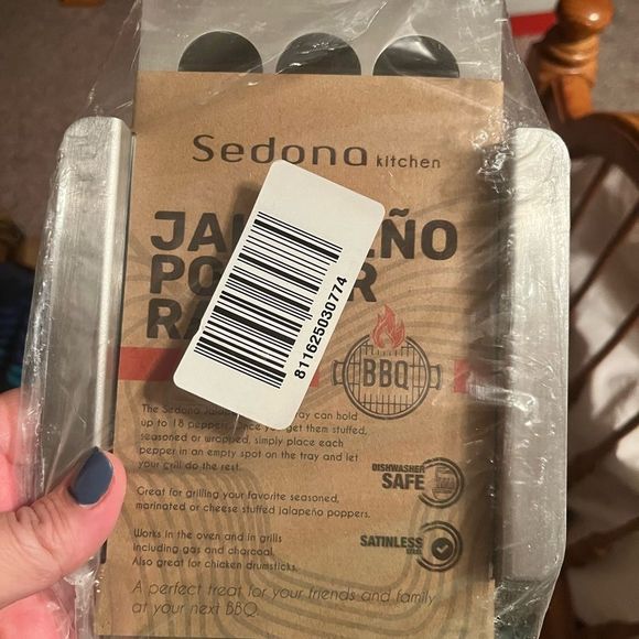 Sedona Kitchen Other - Jalapeño popper rack 